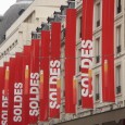 Les soldes flottants en question Les deux semaines de vente à perte fixées par les commerçants sont désavouées par les premiers concernés. En cause: un accroissement des périodes de prix abaissés.