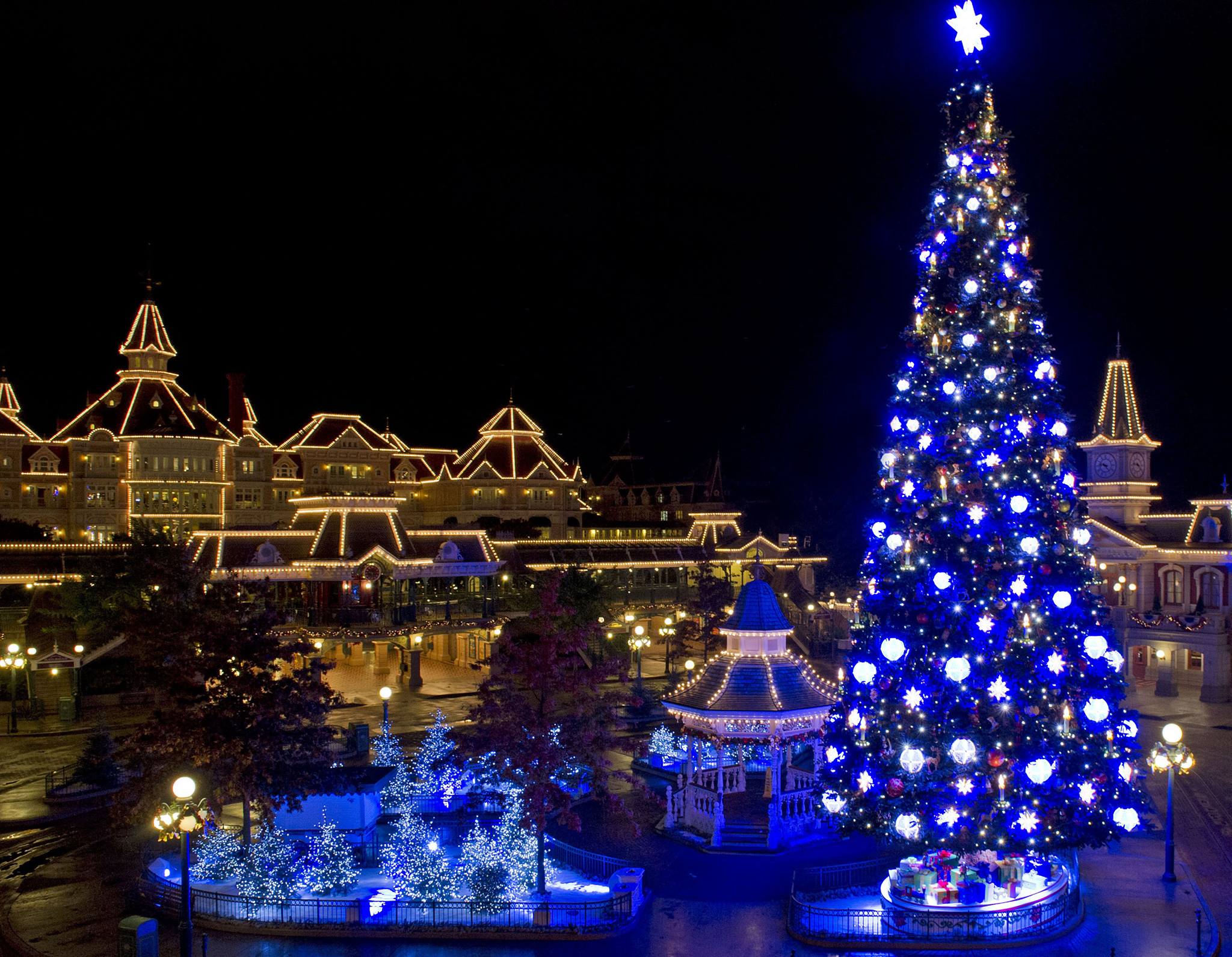 Sapin de Noel 2016 - Disneyland Paris