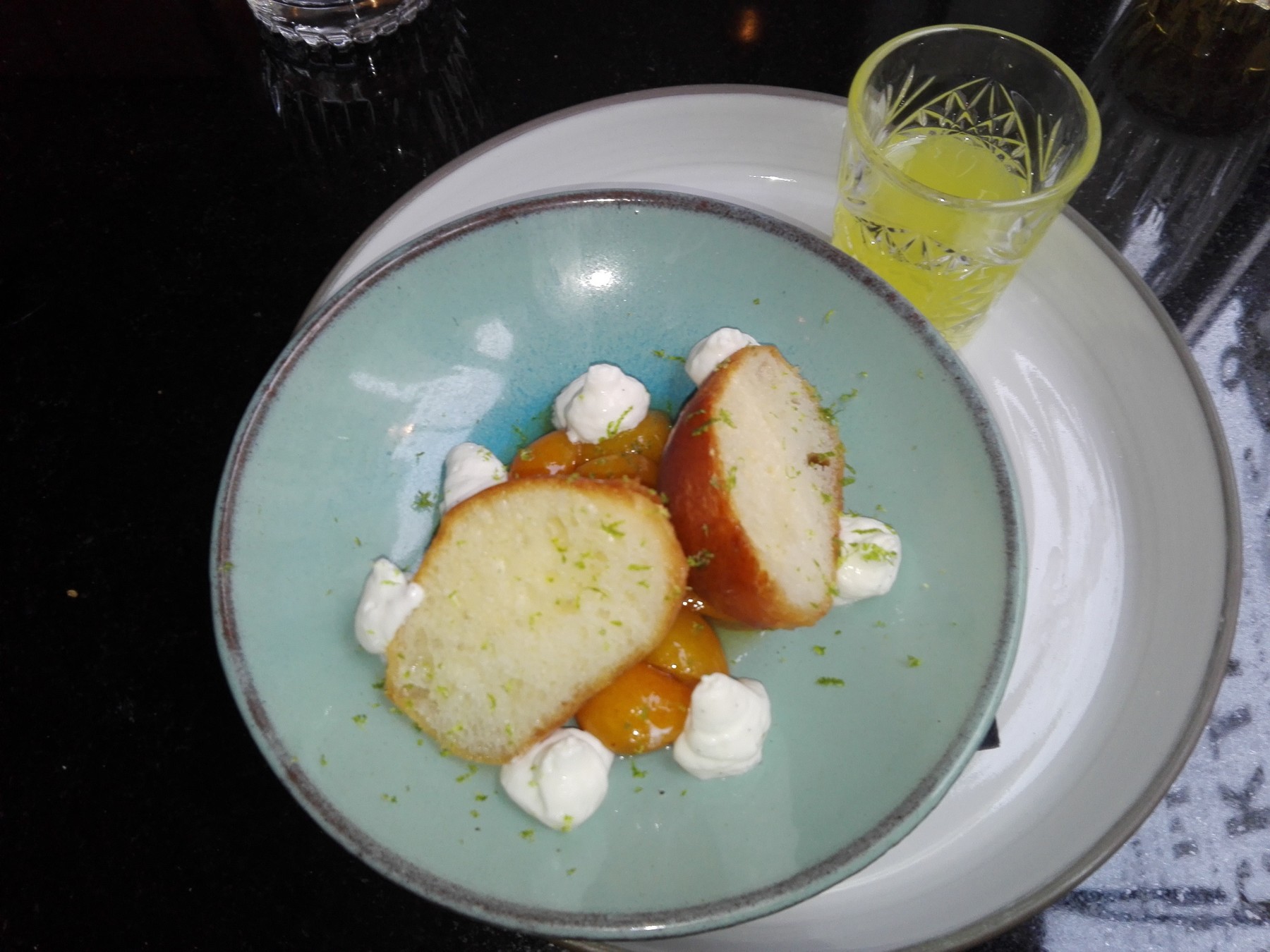 Baba au limoncello, kumkat confit