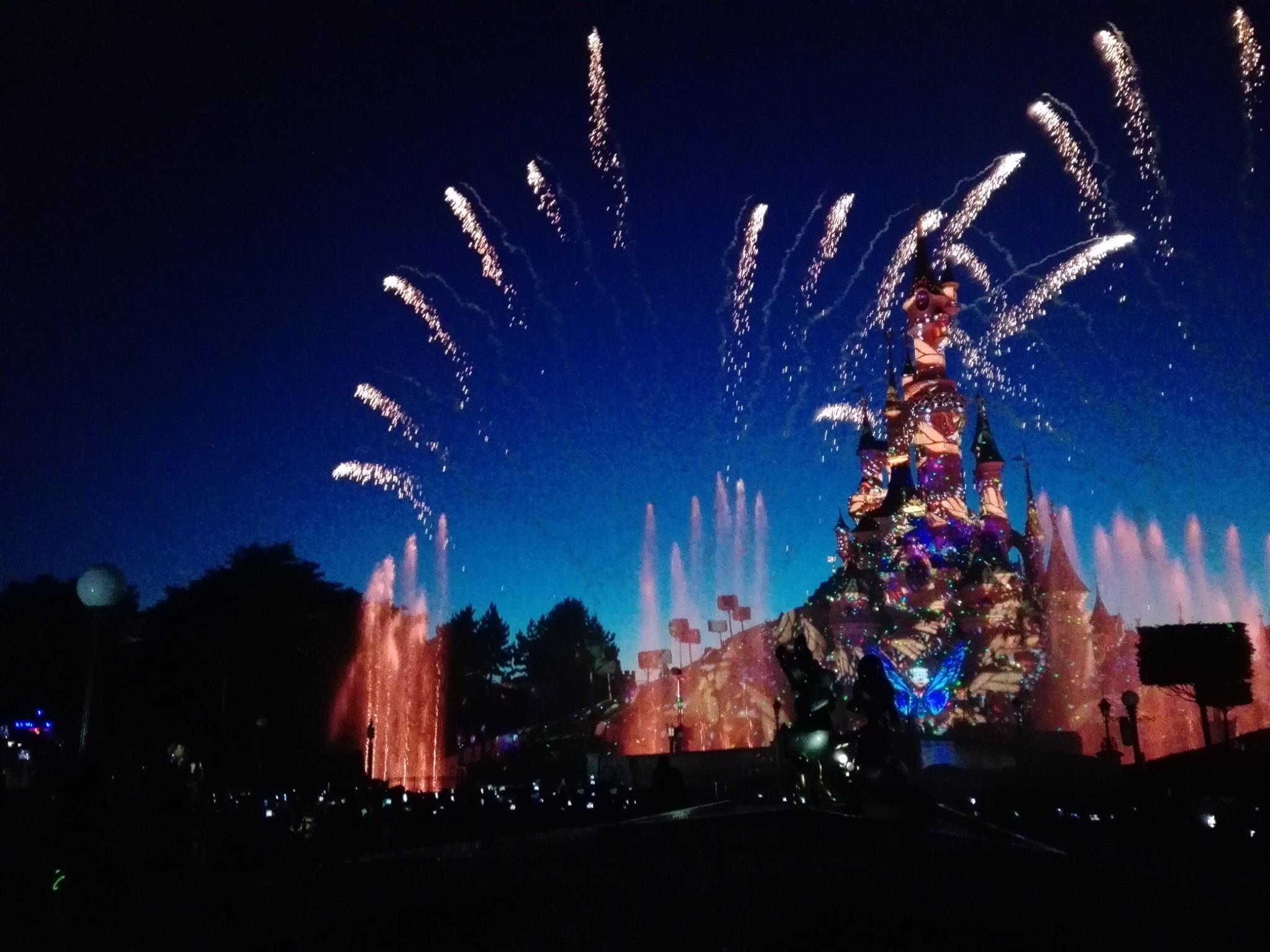 Disney Illuminations - Disneyland Paris