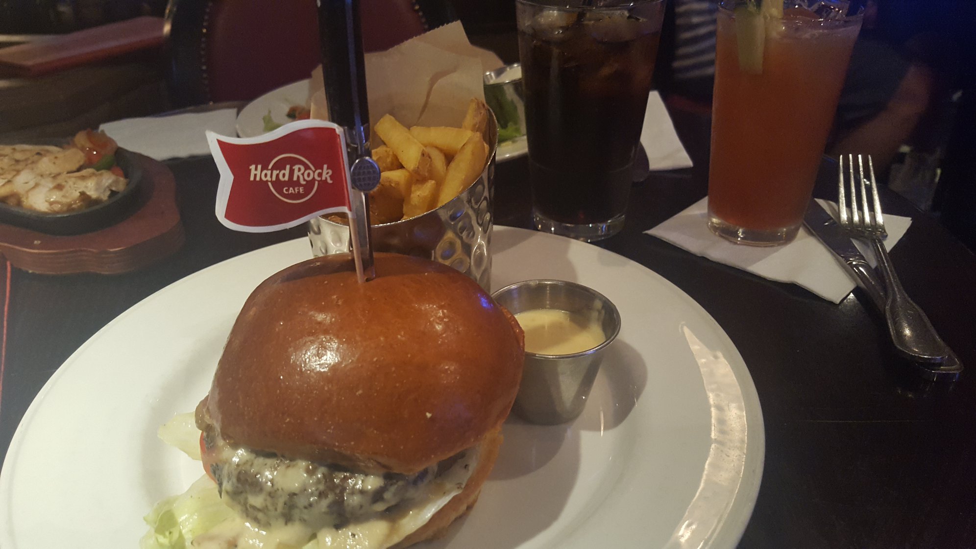 Guiness & bacon Jam Cheeseburger - Hard Rock Cafe Paris