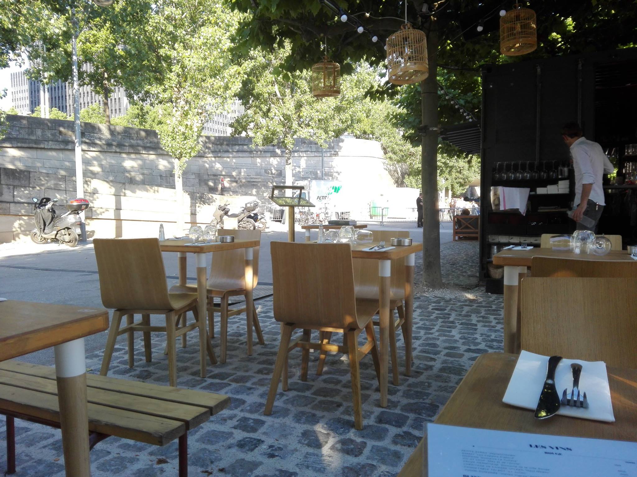 La Démesure sur Seine - Restaurant et terrasse barbecue - Paris 12