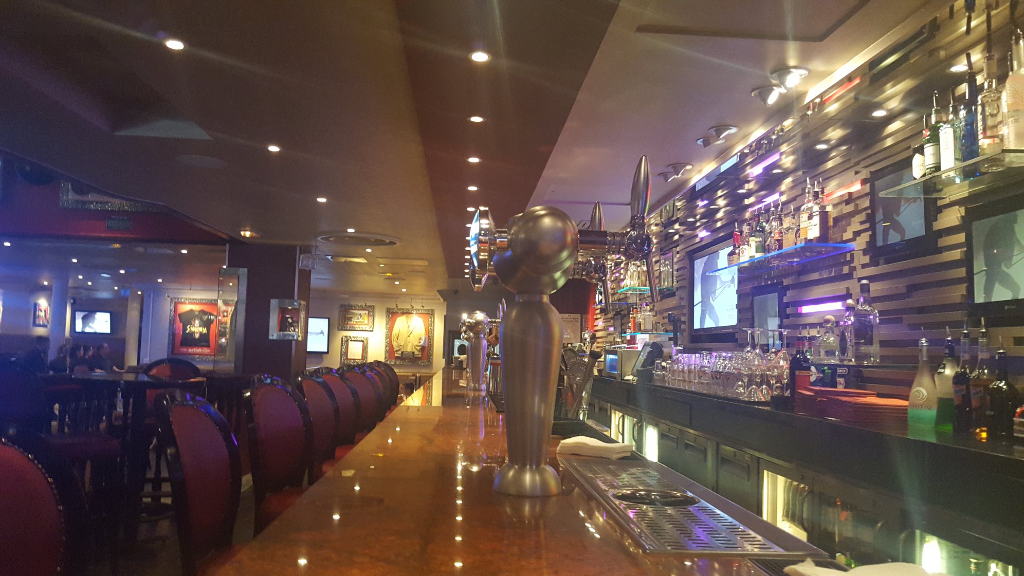 Hard Rock Cafe Paris - Bar