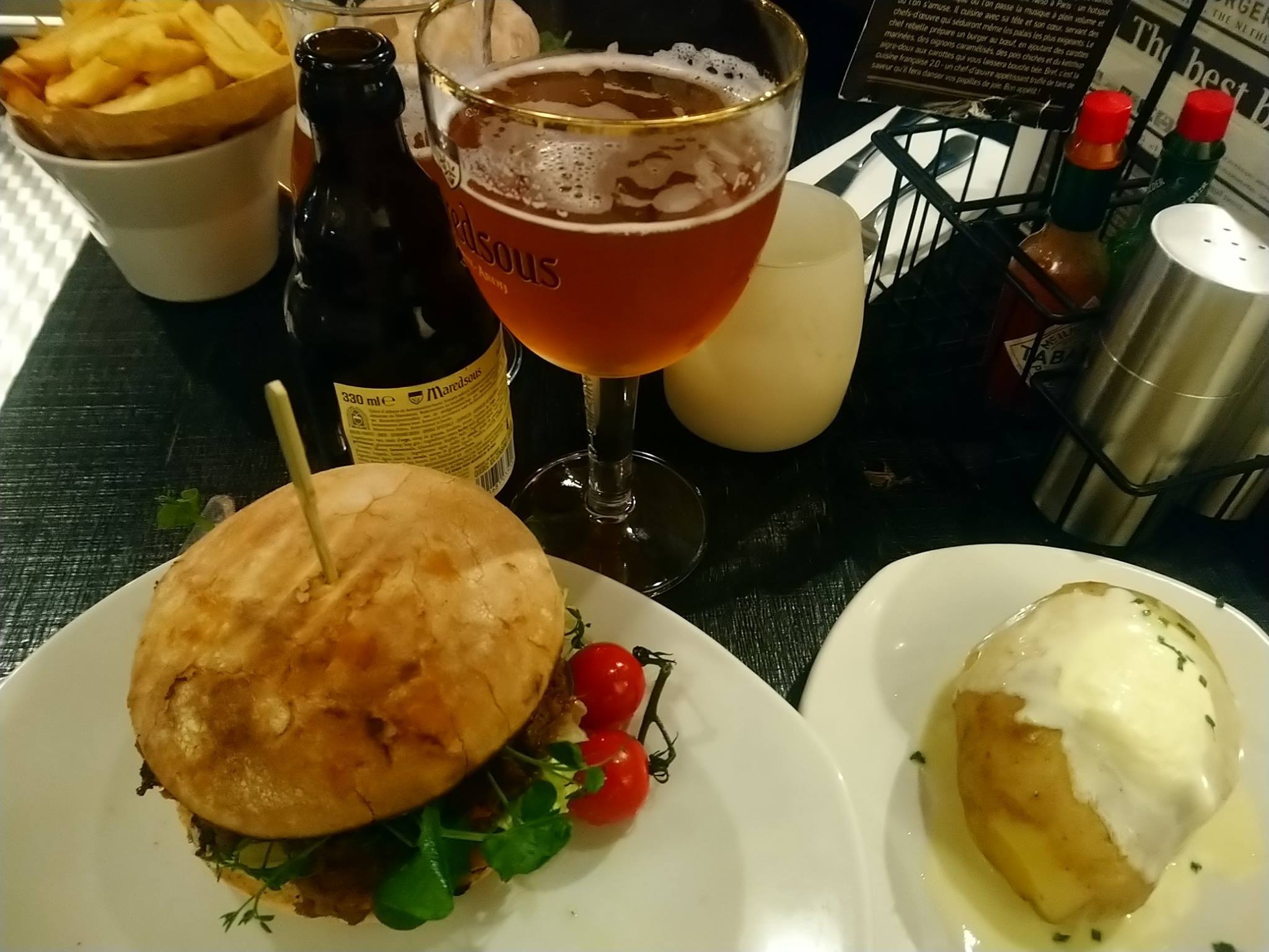 Rebel Pulled Boeuf - Ellis Gourmet Burger