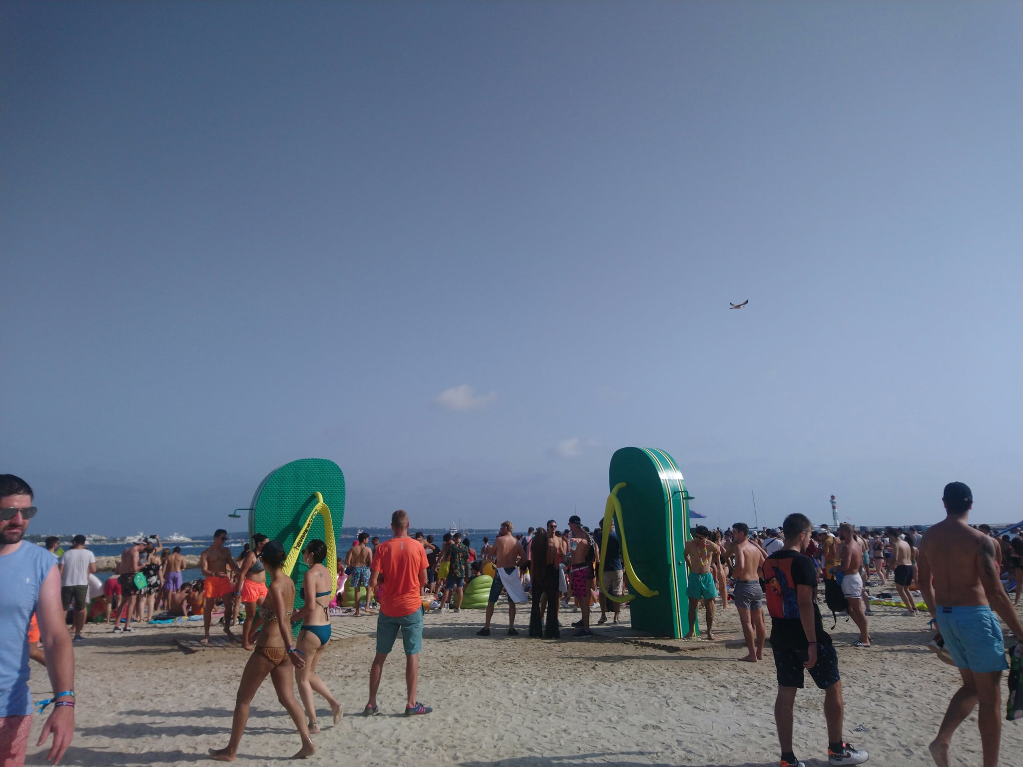 Les Plages électroniques - Cannes - 11 août 2019 - Havaianas