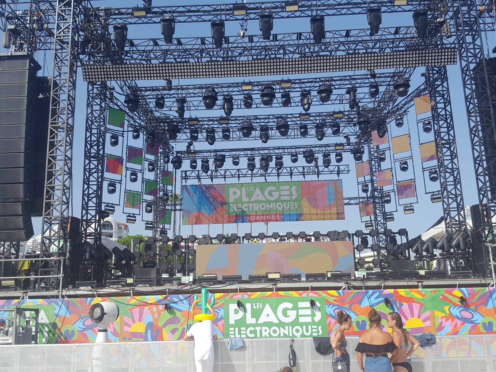 Les Plages électroniques - Cannes - 11 août 2019 - Dance floor