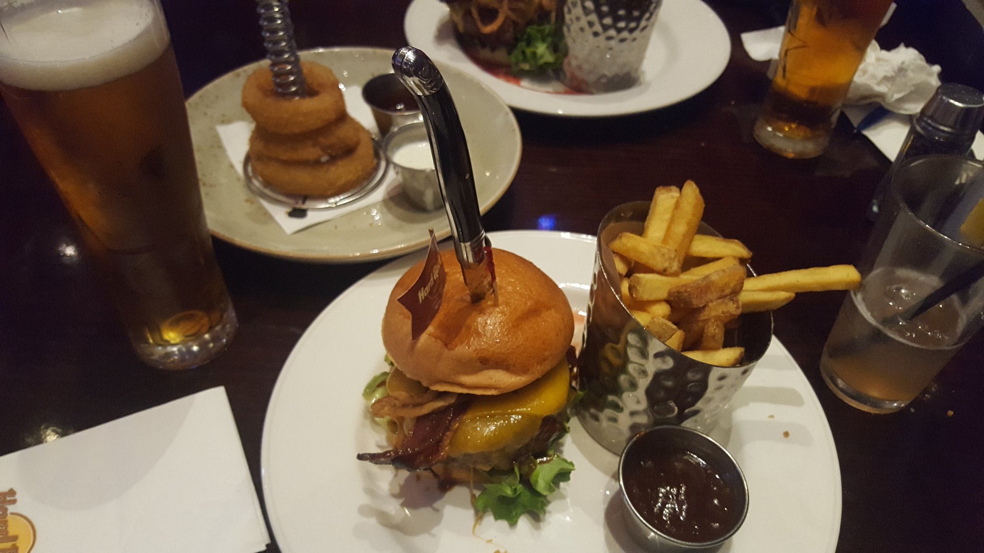 Hard Rock Cafe Paris - Nouvelle carte - BBQ Burger