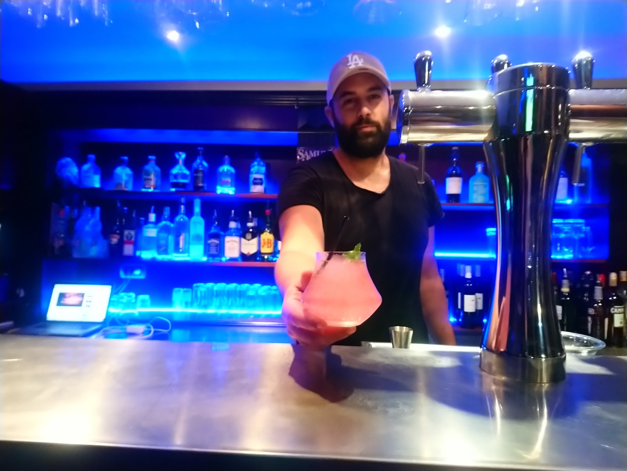 Millesim Pub Fréjus - Benjamin de Diego - Barman cocktails
