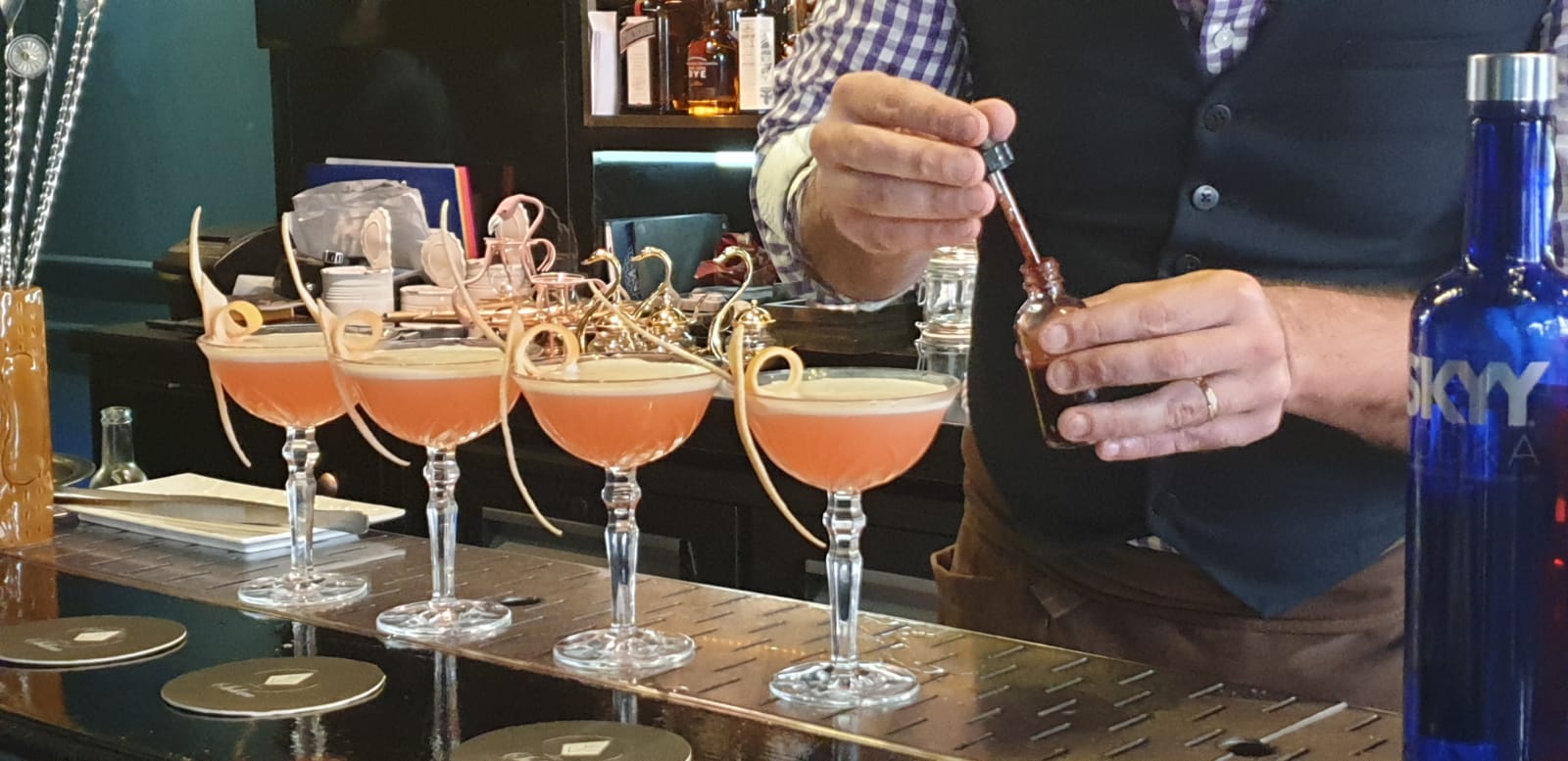 Réalisation de cocktails mixo au Solera Paris avec l'ABF