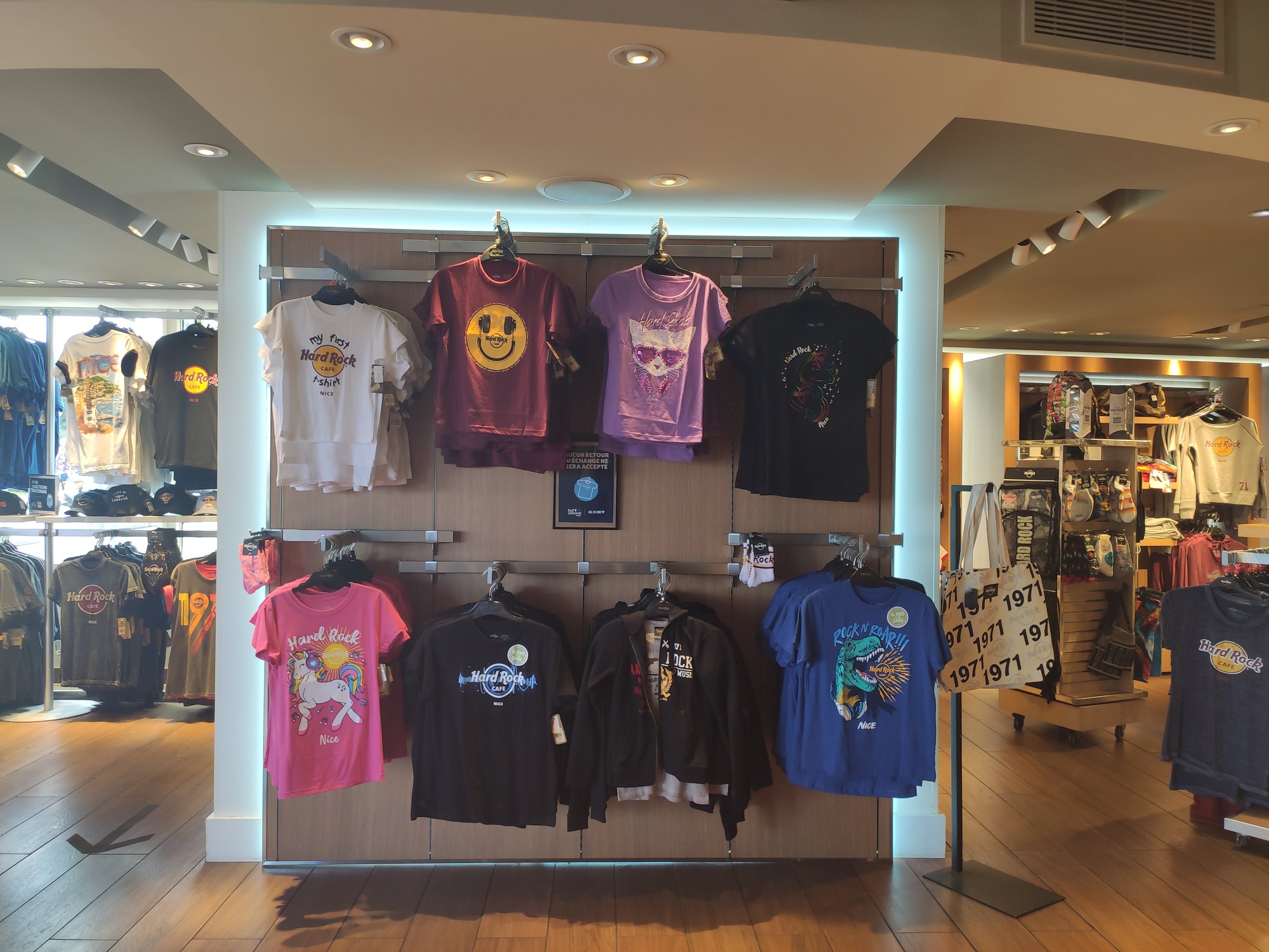 Hard Rock Cafe Nice - Nouveau shop