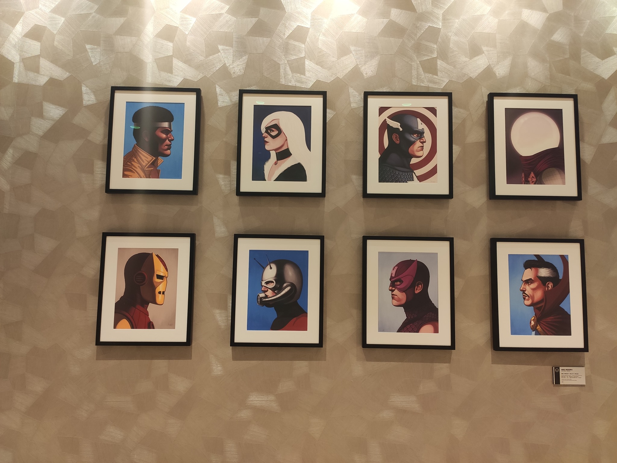 Couloir bas - Disney's Hotel New York - The Art of Marvel