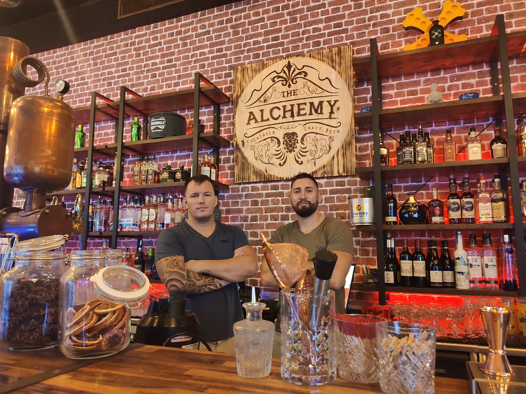 Axel Réveillon et Geoffrey Streicher - The Alchemy - Bar à Saint-Raphaël