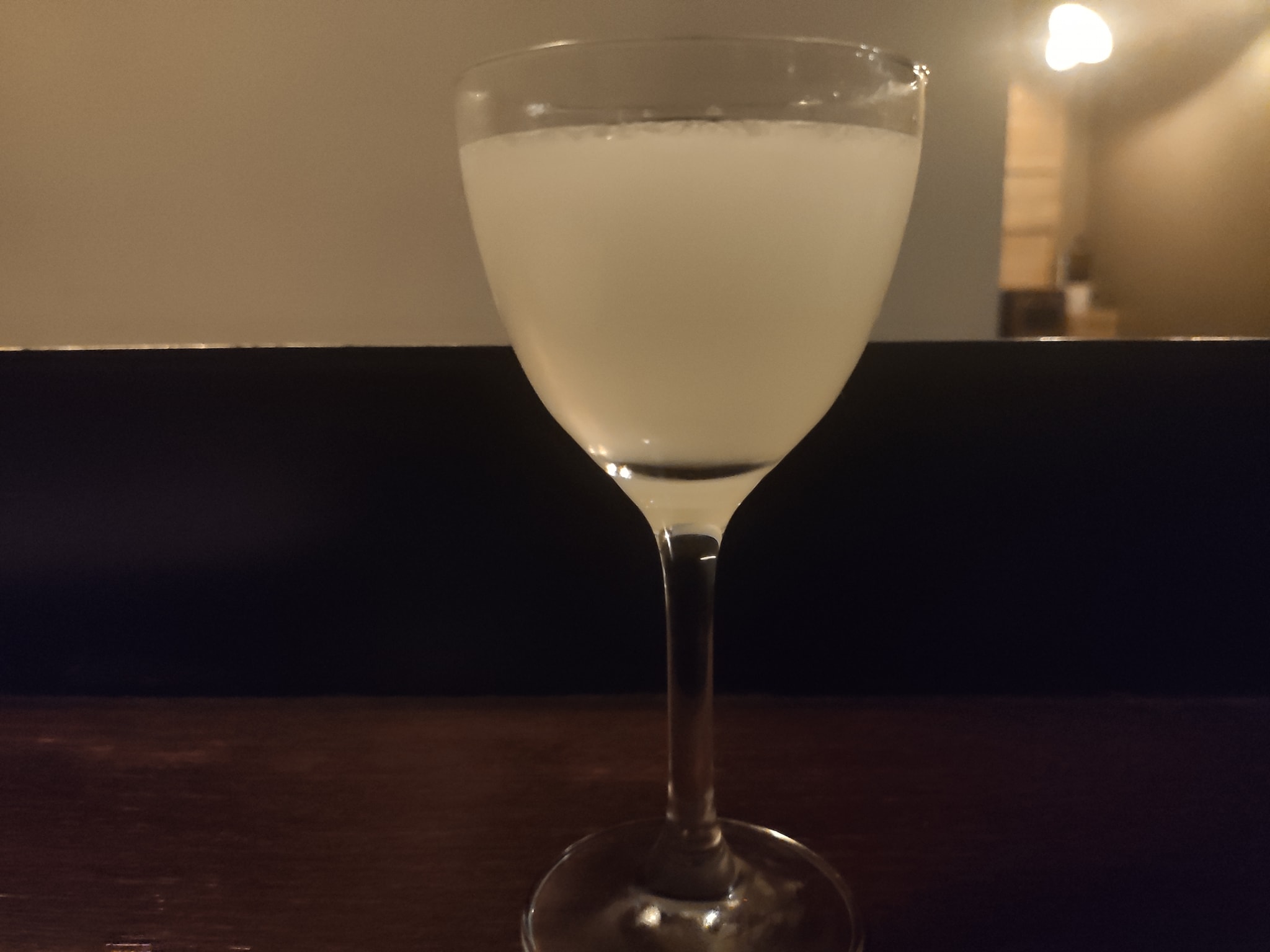 Cocktail au gin Gin Anaë - Fréquence (bar Paris)