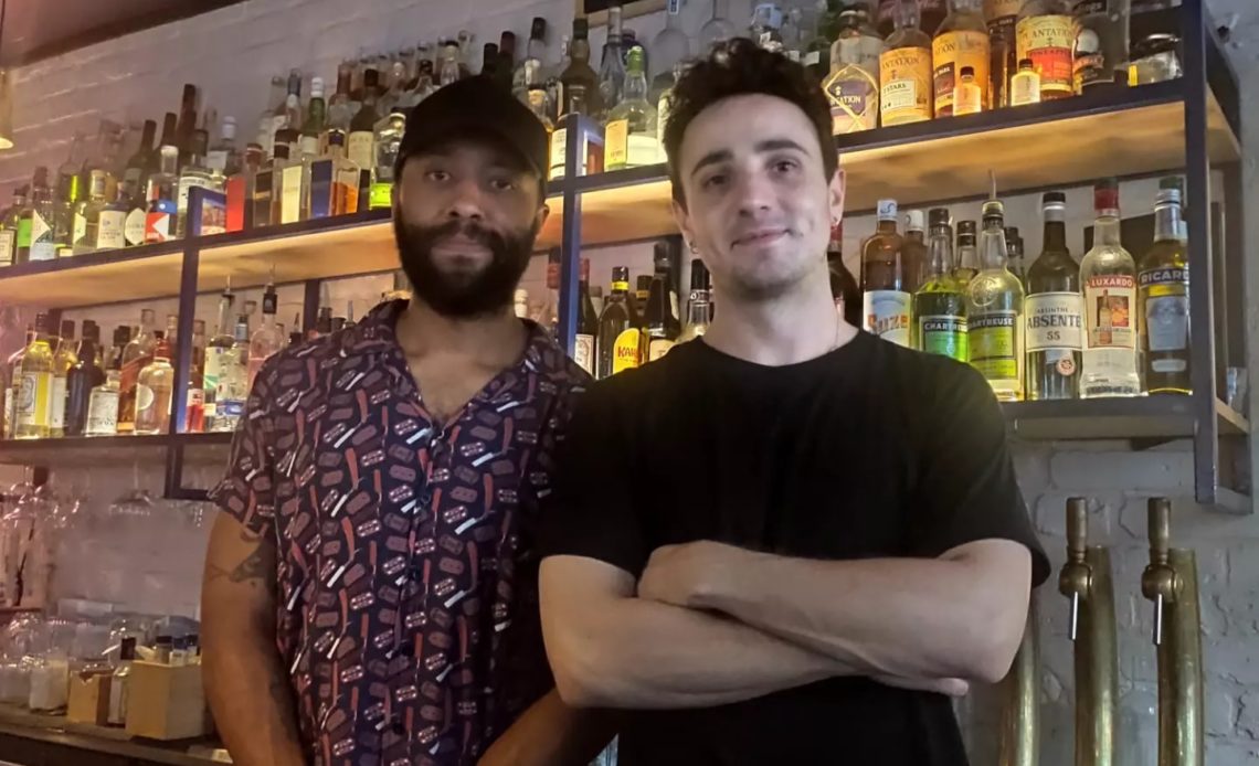 Equipe du bar La Loutre - Paris