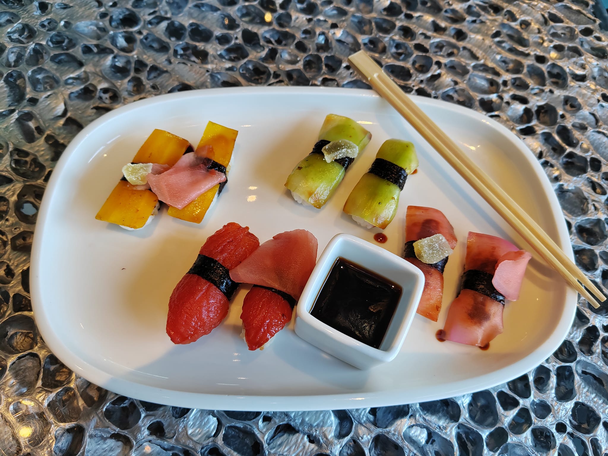 Sushis végétaux (Voyage, Samaritaine, Paris)