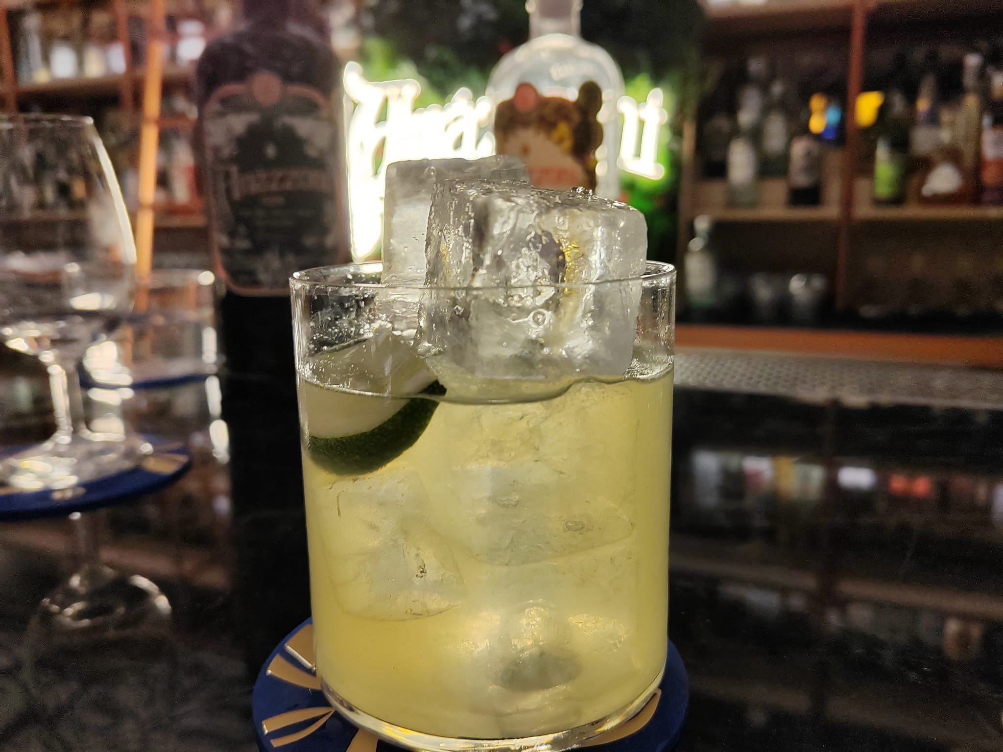 Caipirinuara - Cocktail au gin Amazzoni