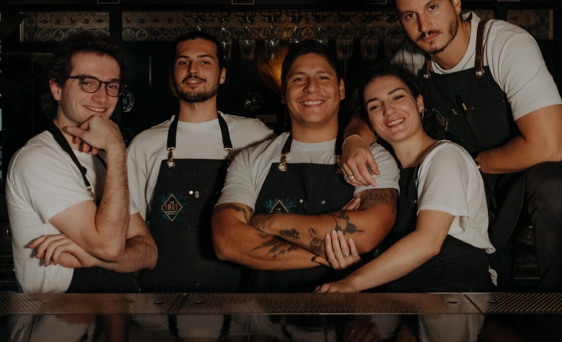 Bar à rhum Le 1802 (Paris) - Equipe de bartenders