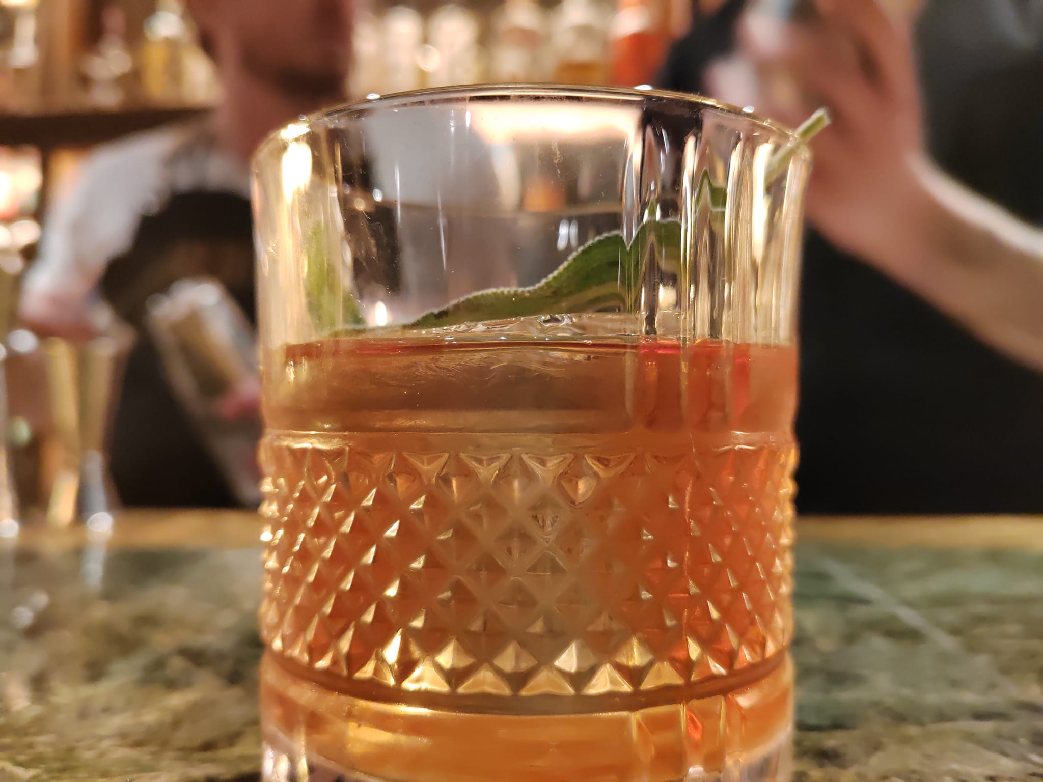 Poison Lips : cocktail à la liqueur H.Theoria au Doris Bar