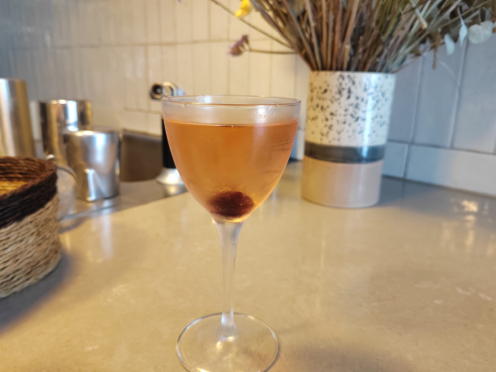 Clear cherry Milk punch - Le Petit Beaumarchais