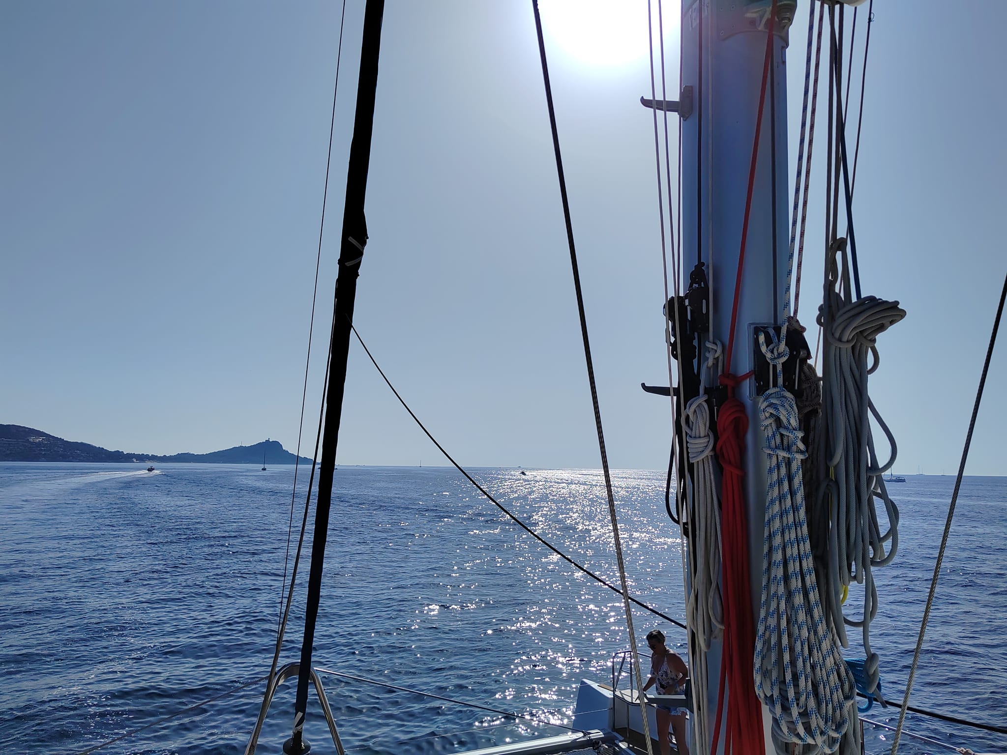 AMC Cape Grace - Croisière en maxi-catamaran au large de Saint-Raphaël (Var)