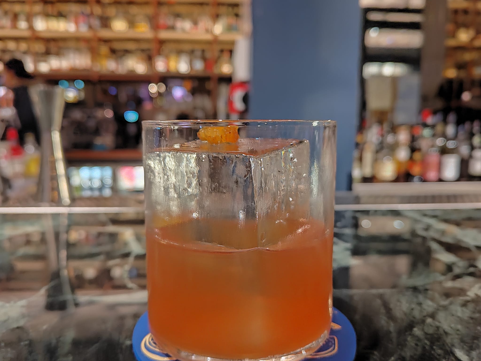 Cocktail de Noel - Panettone old fashioned - Drinks & Co (décembre 2023)