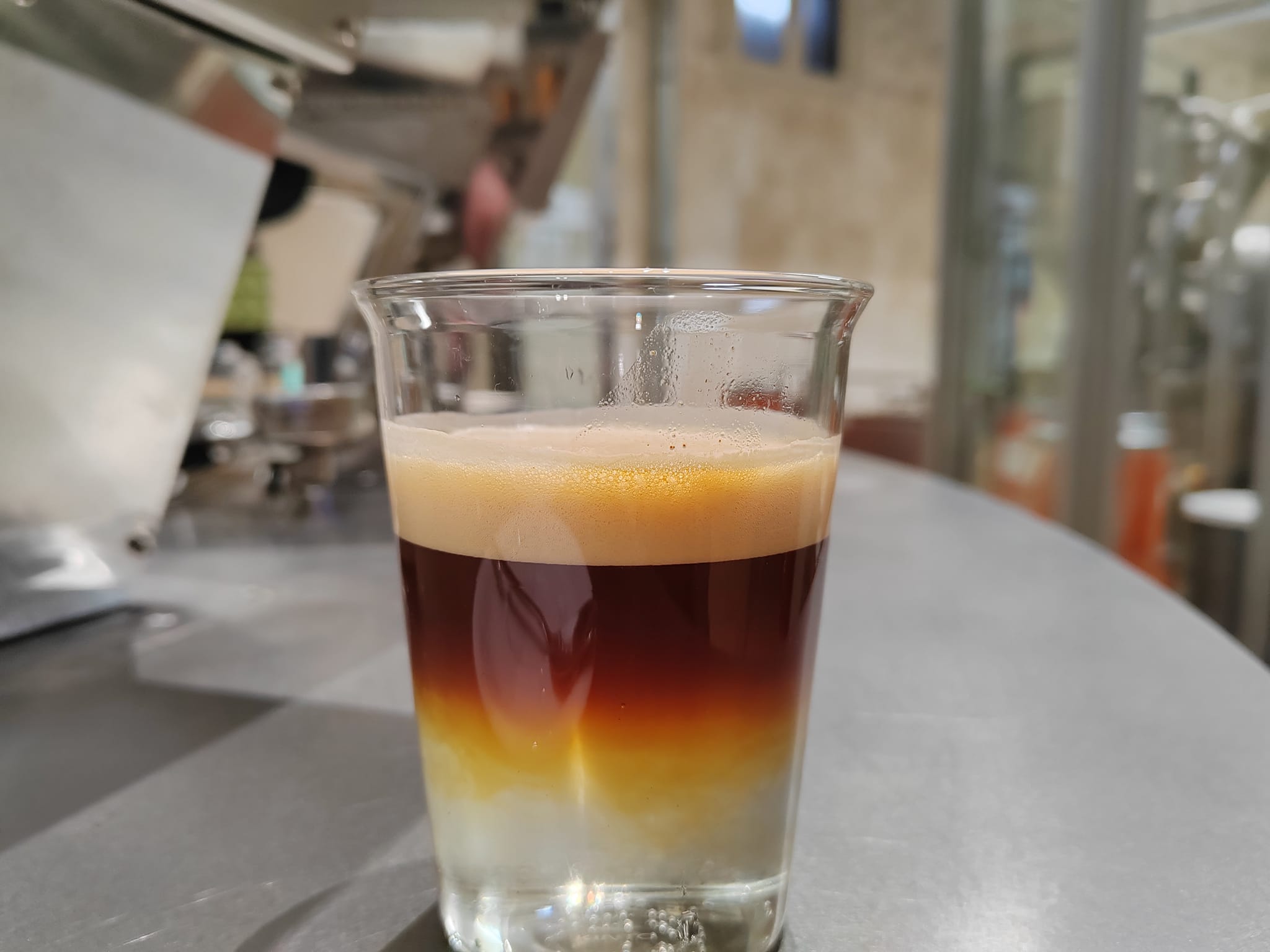 Anbassa - Torréfacteur de café - Boutique-atelier à Pantin - Expresso Tonic
