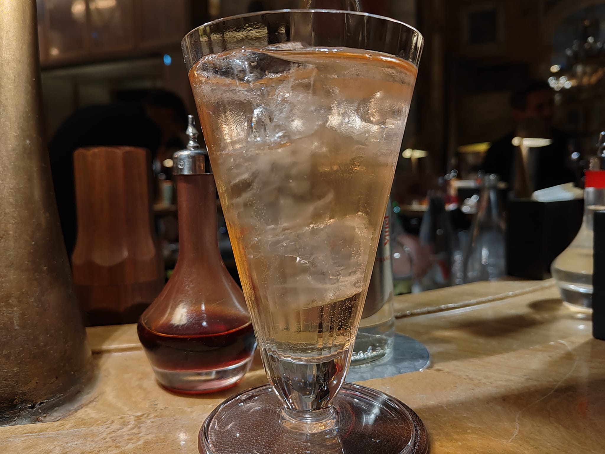 Cocktail Clear Essence - The Arts Bar - Crillon