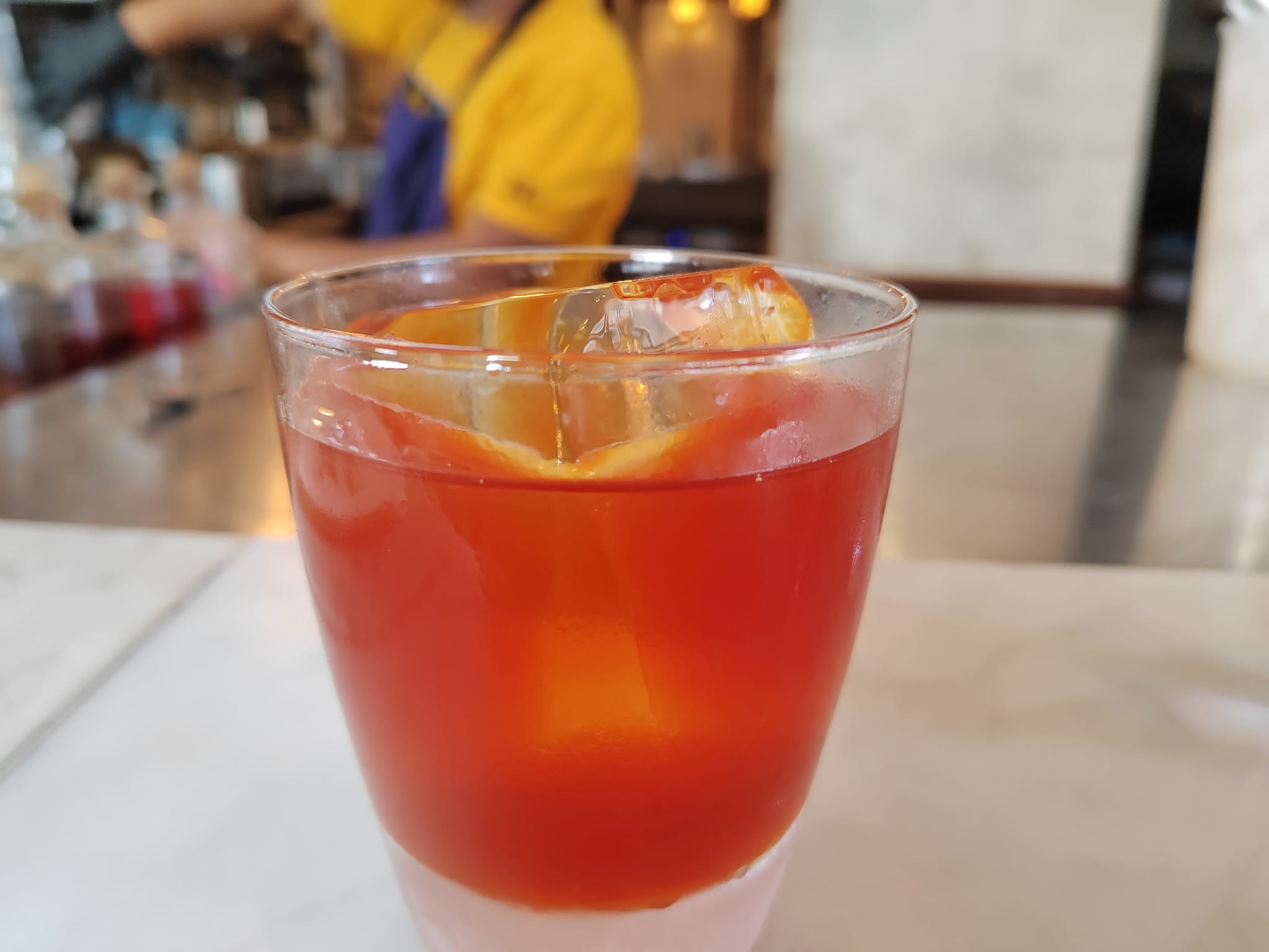 Chenin Negroni au bar Classique