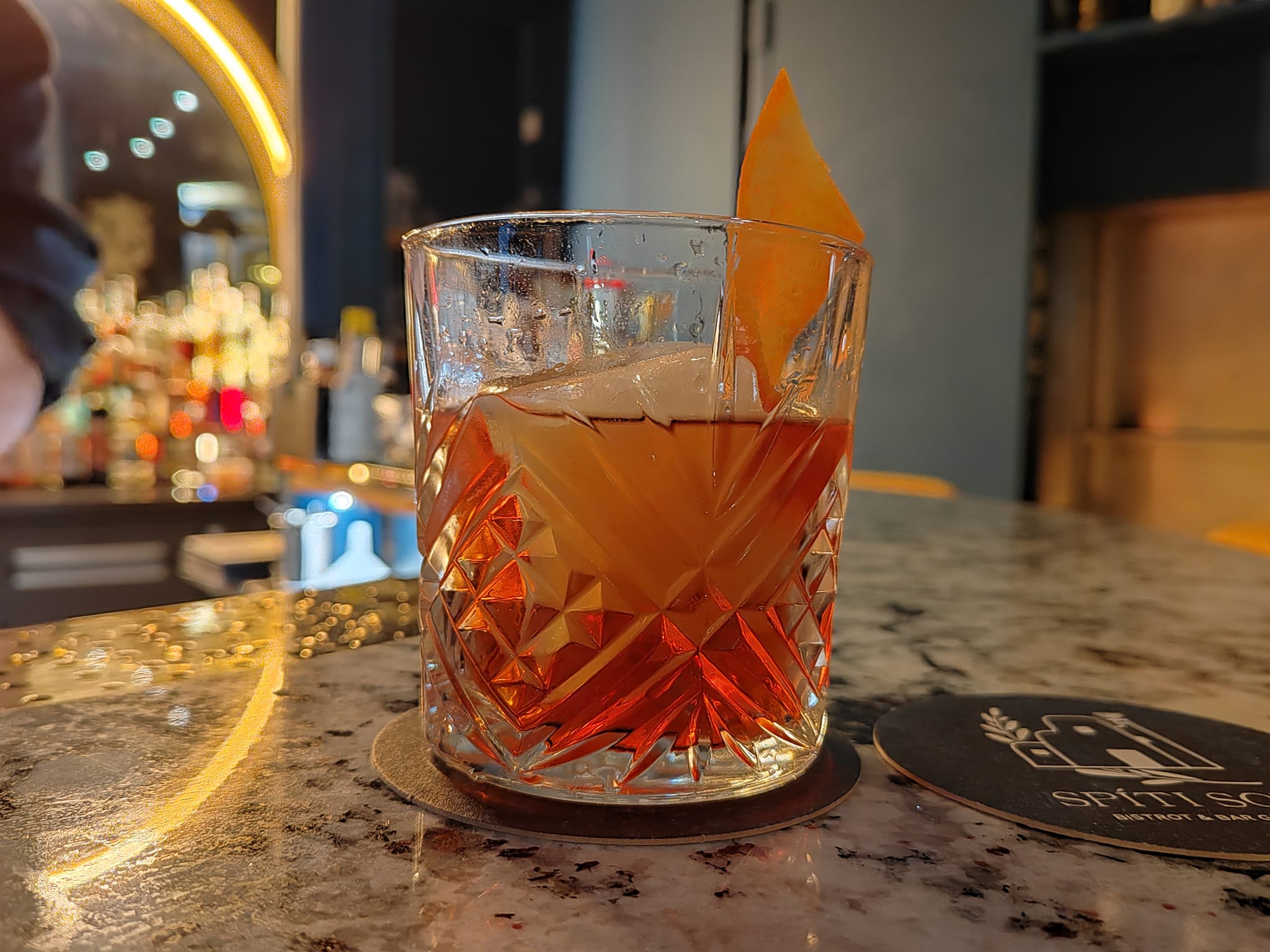 Old fashionopoulos - Spiti Sou, restaurant bistronomique grec à Paris