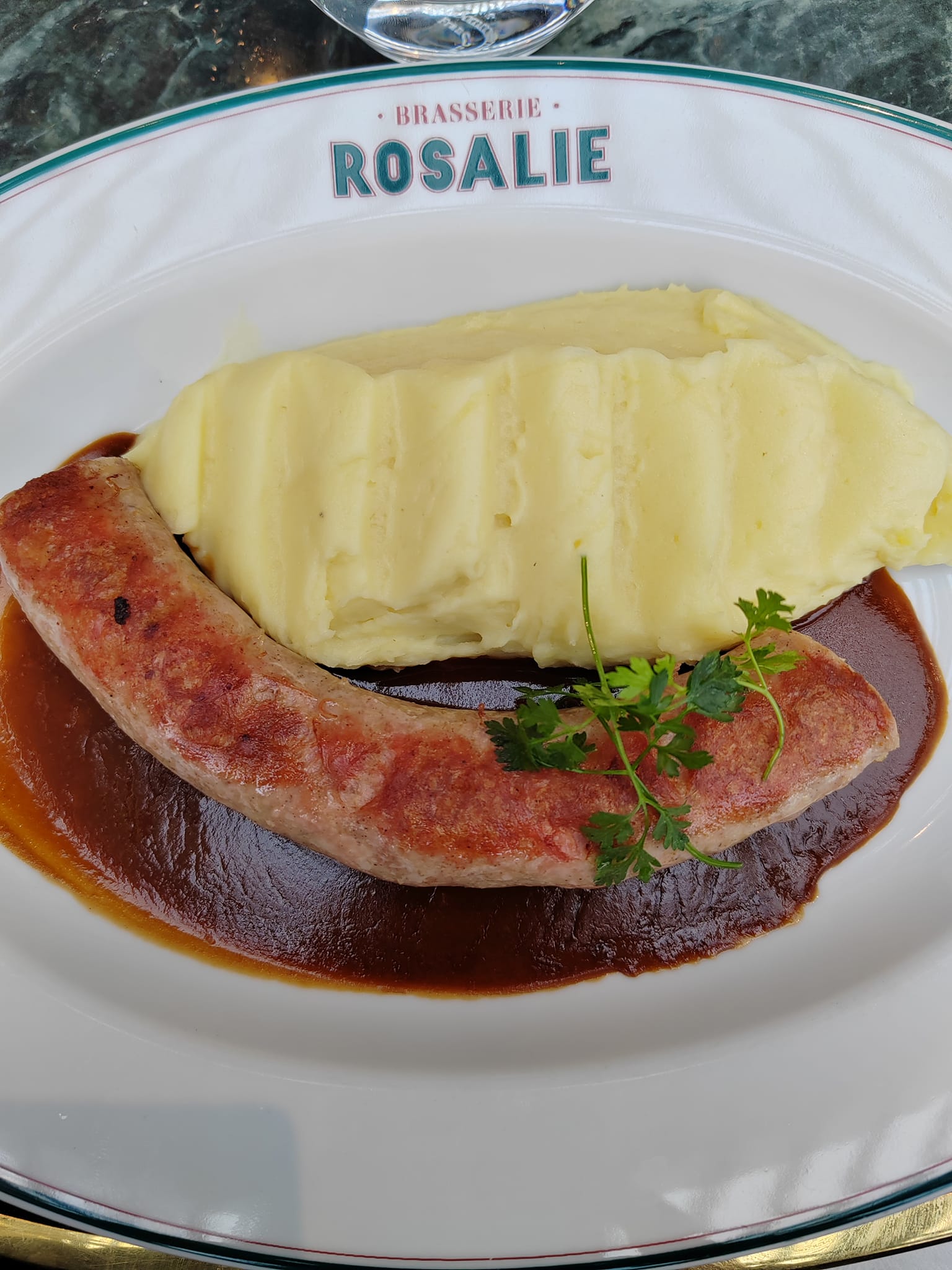 Saucisse de Toulouse, purée - Brasserie Rosalie (Disney Village)