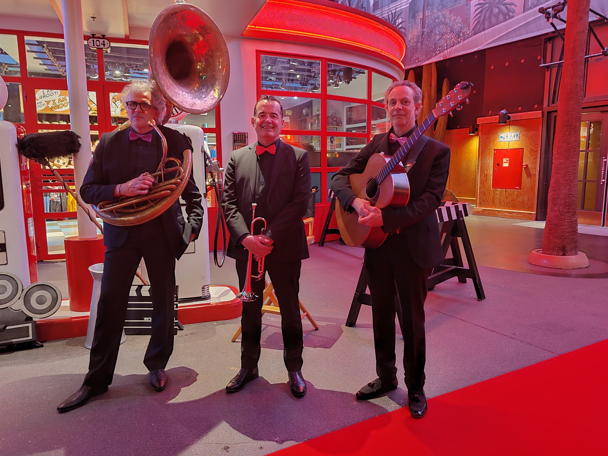 Orchestre - Donald en costume de crieur - Studio 1 - Walt Disney Studios - 12 avril 2024