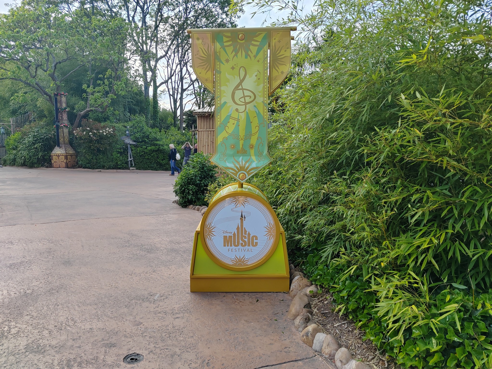 Horloge - Disney Music Festival