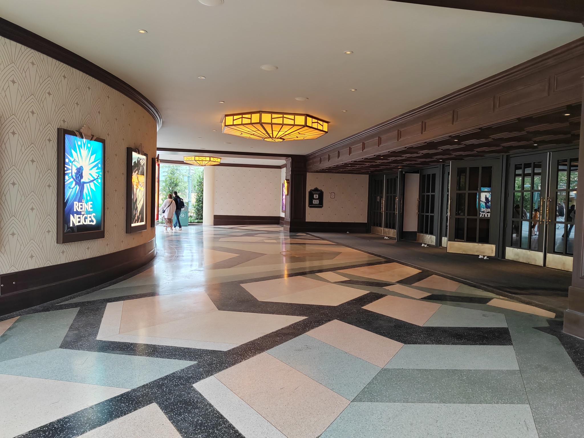 World Premiere - Disneyland Paris - Nouveau débouché de Studio 1 - Mai 2025