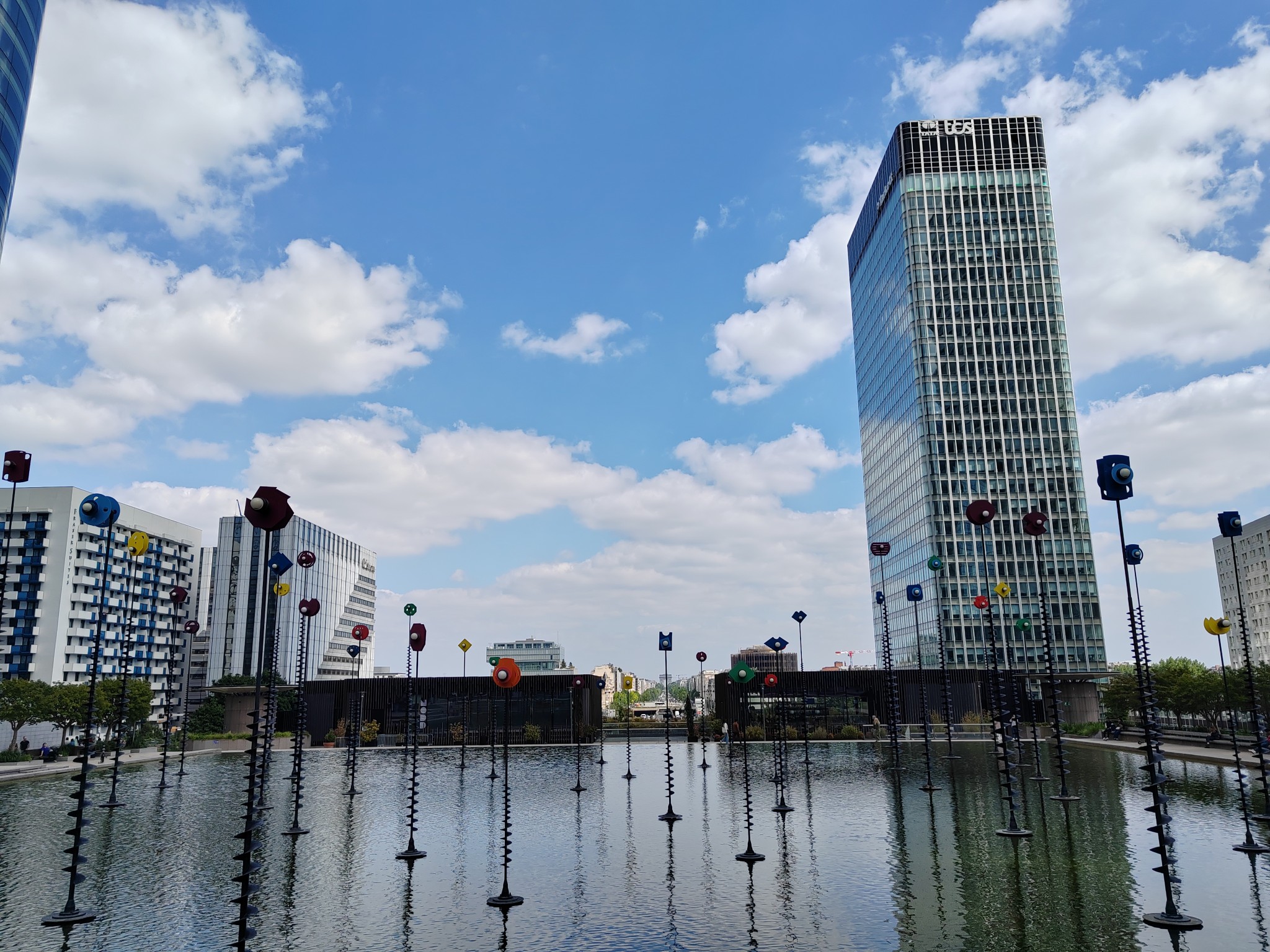 Complexe Oxygen, Nodd par Liquid Corp - La Défense
