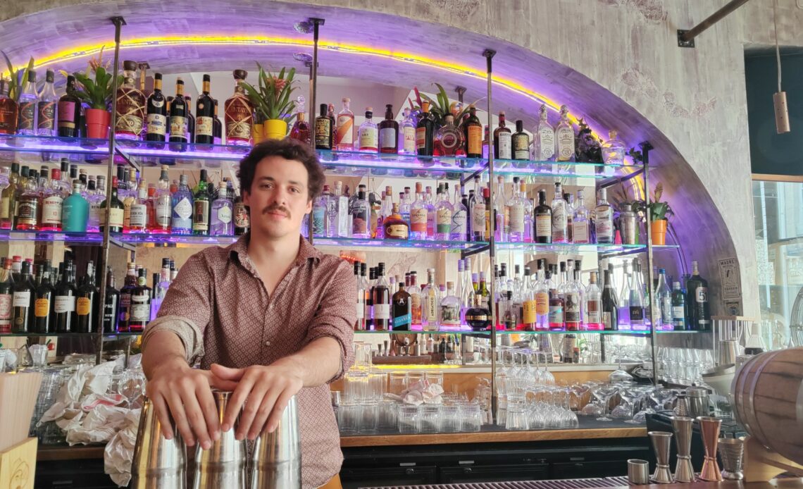 Luka Verschueren - Bar Le 153, Paris