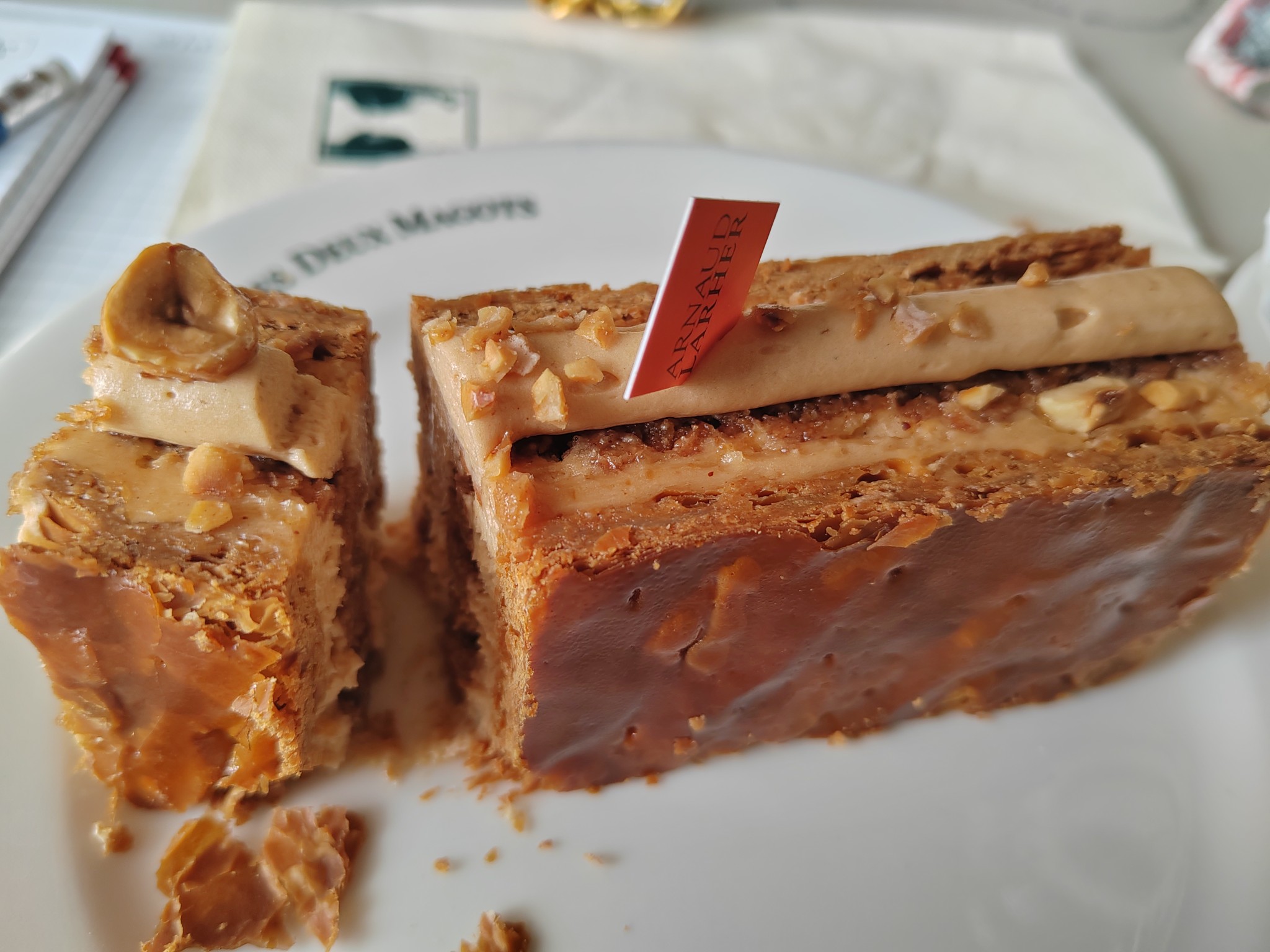 Mille-feuille à la praline - Les Deux Magots, Paris 6