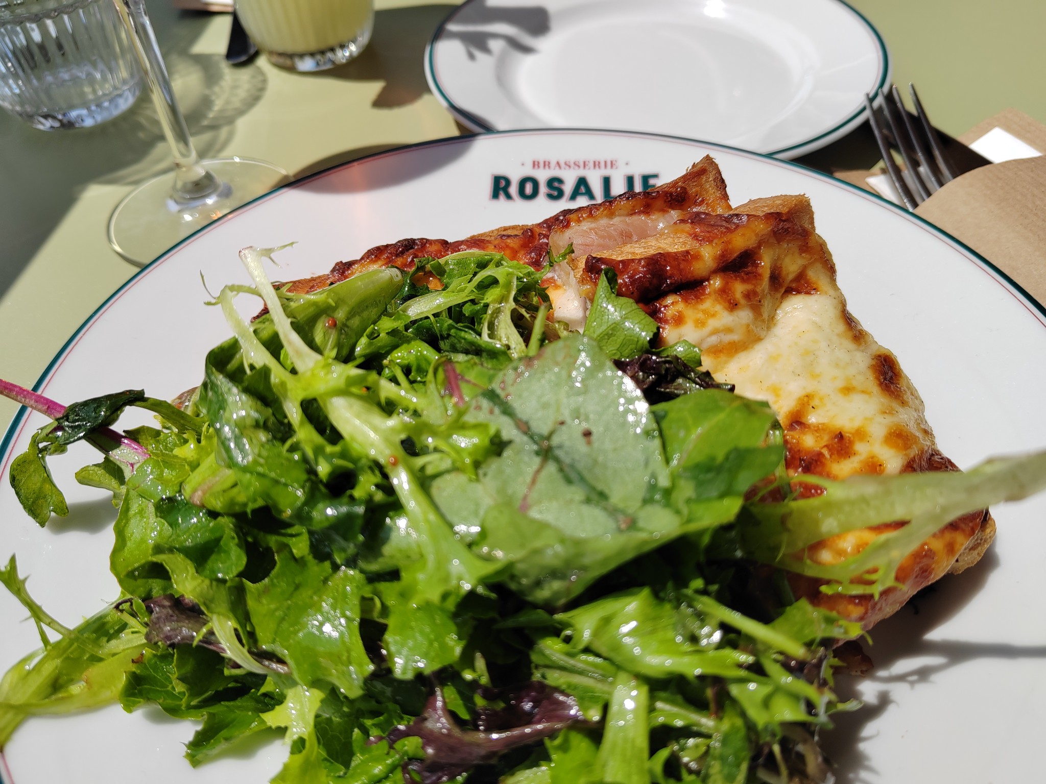 Finger de croque-monsieur à la truffe - Petite Rosalie (Disney Village)