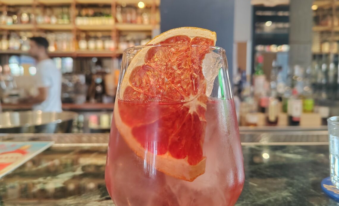 Lillet spritz rosé - Drinks & Co - Eté 2025