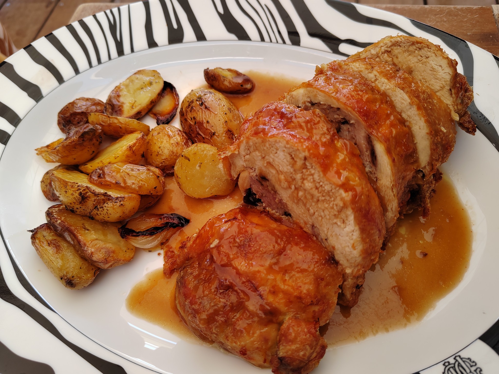 Coquelet farci aux champignons et foie gras - L'Annex (plage privée à Cannes)