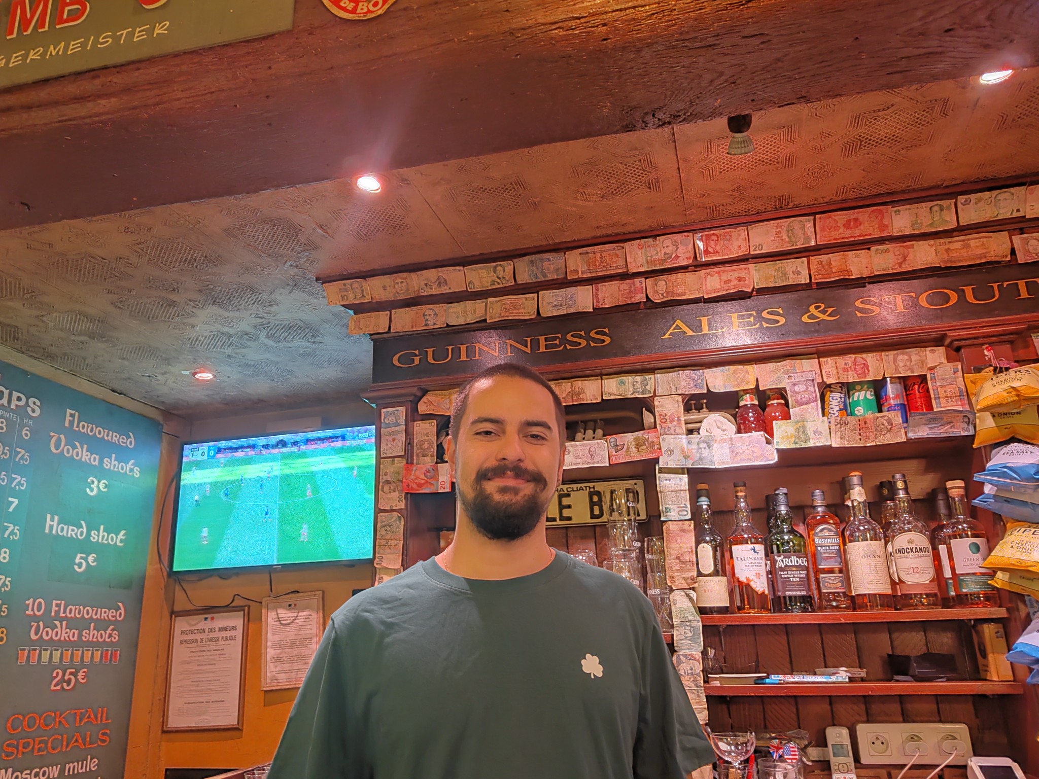 Nicolas Sousa - Little Temple Bar - Irish pub à Paris 6