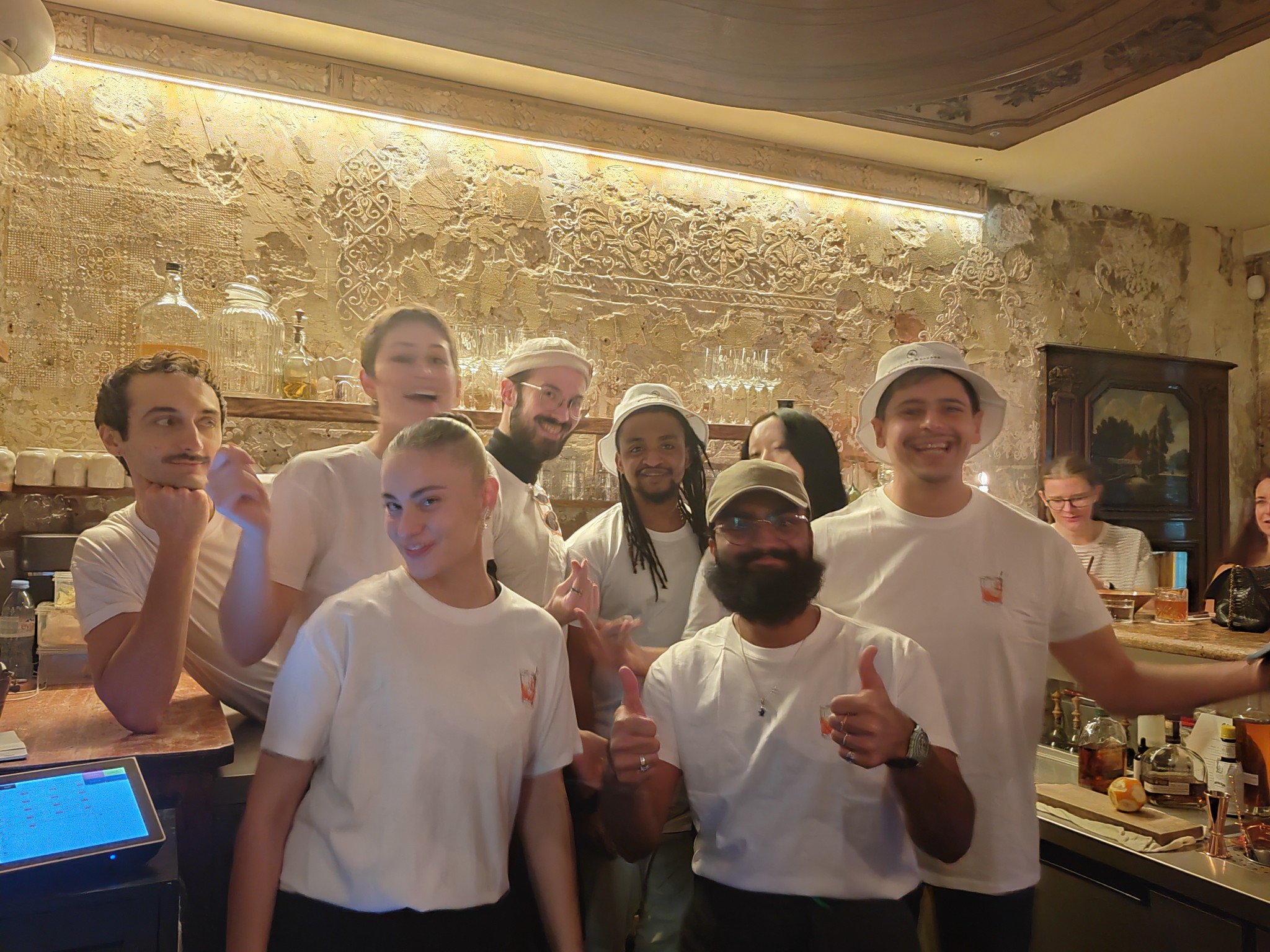 Rojo - Equipe du bar et guest bartending (novembre 2025)