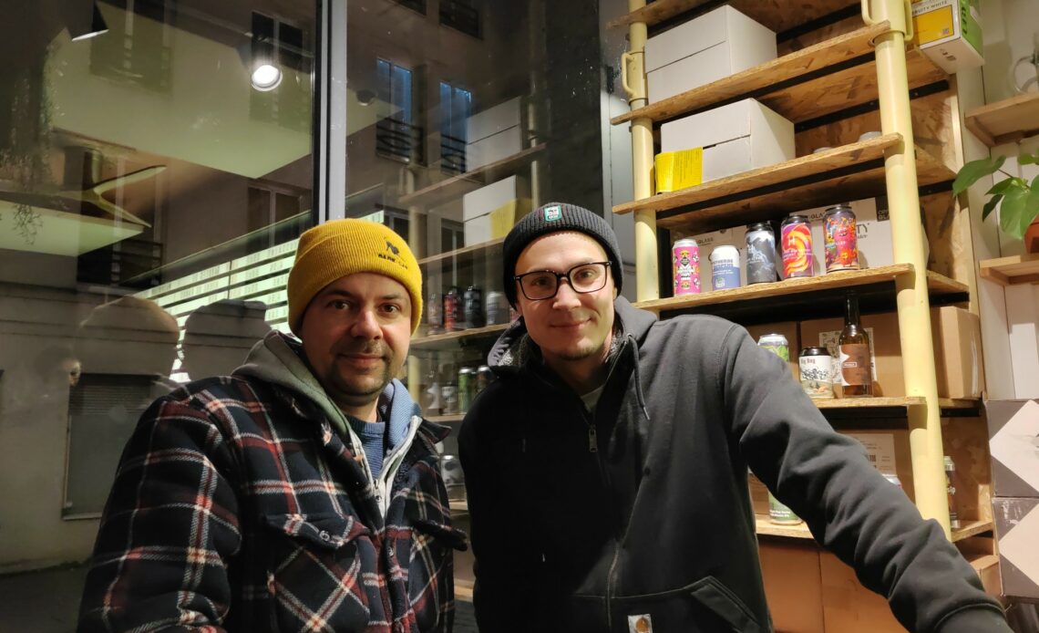 Equipe de la microbrasserie Dark Lab (Puy-de-Dôme)