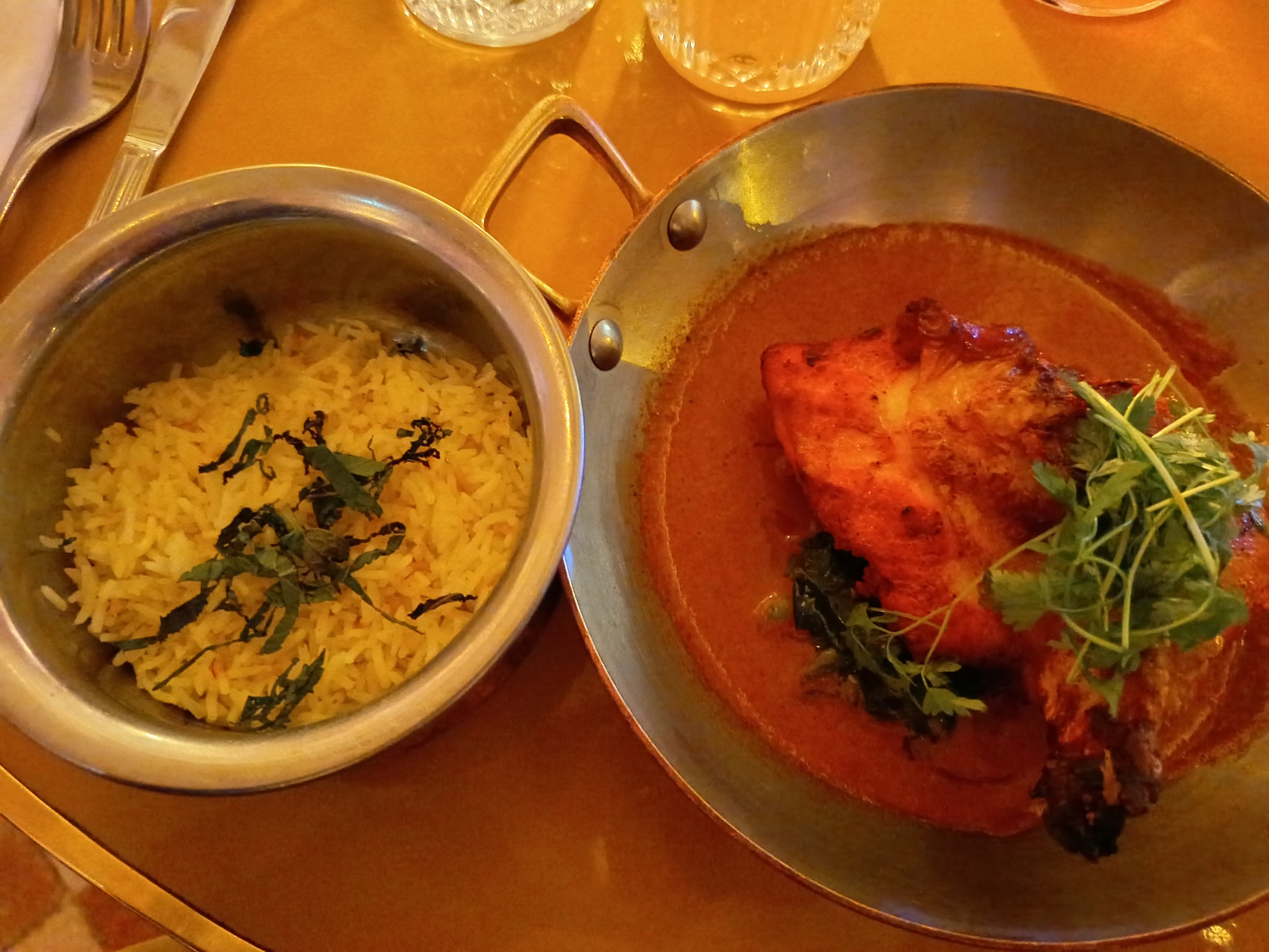 Sir Winston (Paris 16) : Chicken Tikka massala - Épinards / riz basmati au safran