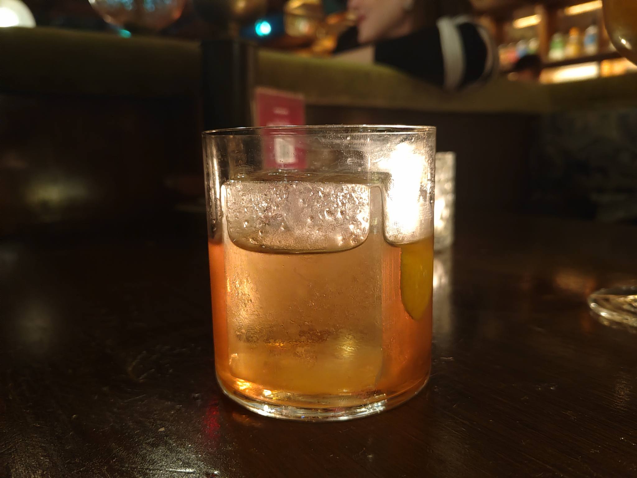 Orangette - Cocktail Nikka au Doris Bar - Sir Winston (Paris)