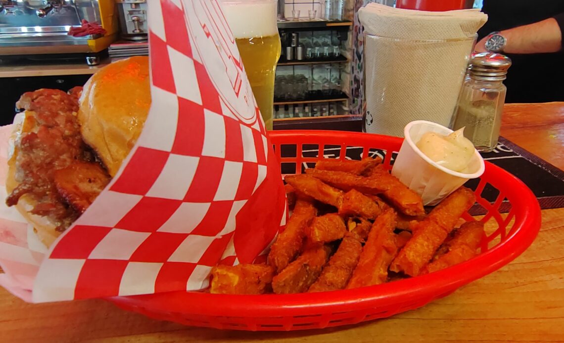 Smash burger Santana - Hiver 2026 - Numéro 10 Pigalle