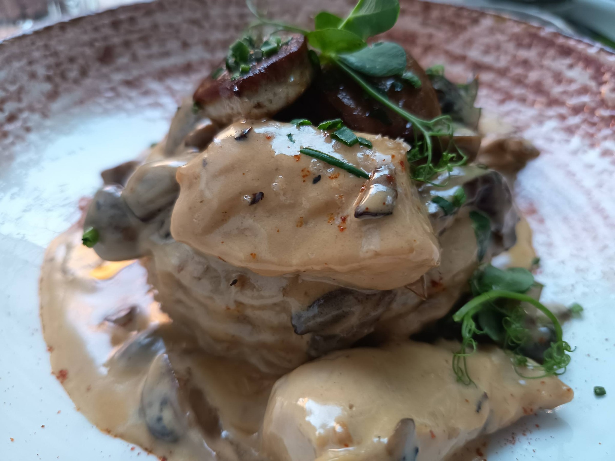 Frivole au vent - Frivole - Bar-restaurant de l'hôtel Maison Champs-Elysées à Paris 8e