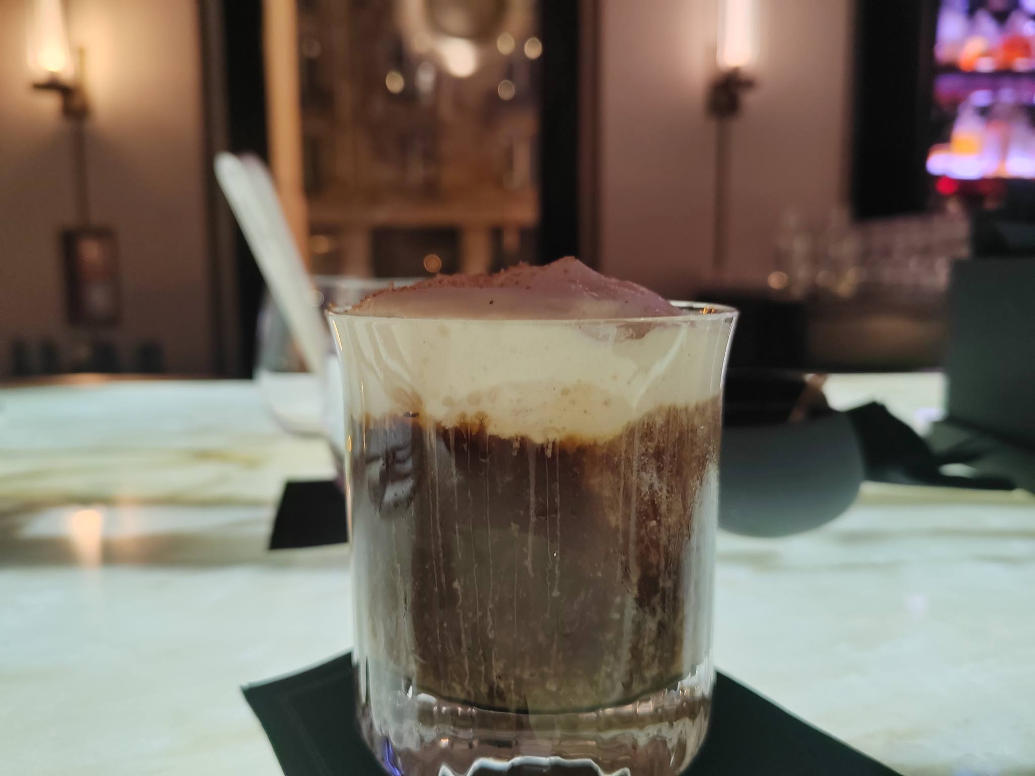 Cocktail Pause café - Dr Stravinsky au Bar Joséphine du Mandarin Oriental Lutetia