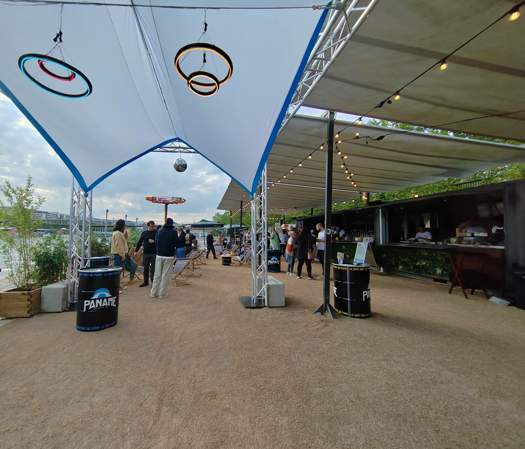 Paname sur Seine - Guinguette festive à Paris 12e sur le port de Bercy