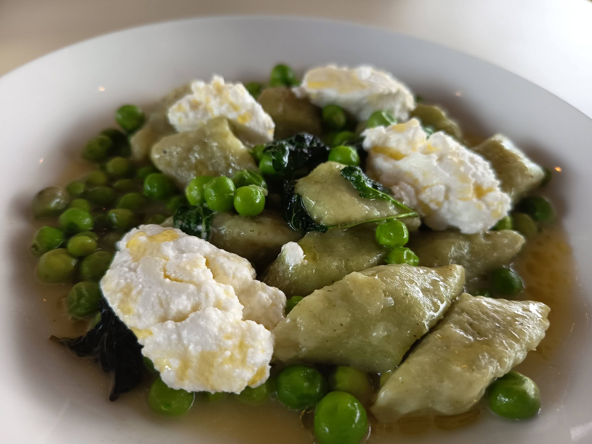 Gnocchis verts - Restaurant Plat/Form à Paris
