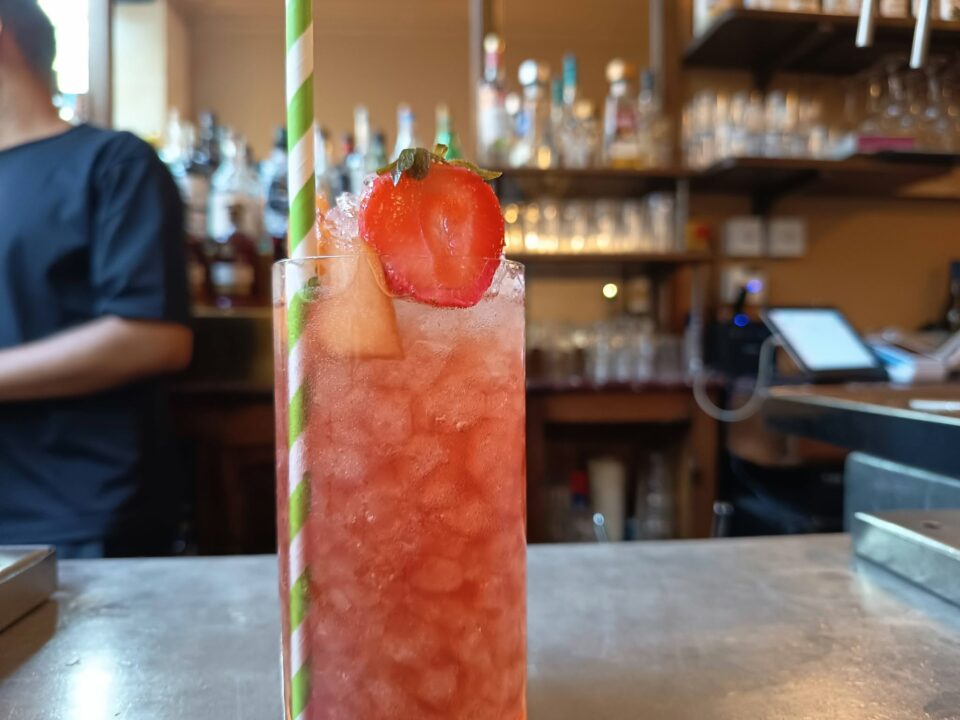 French Riviera x Angostura Food series: canicule solution cobbler